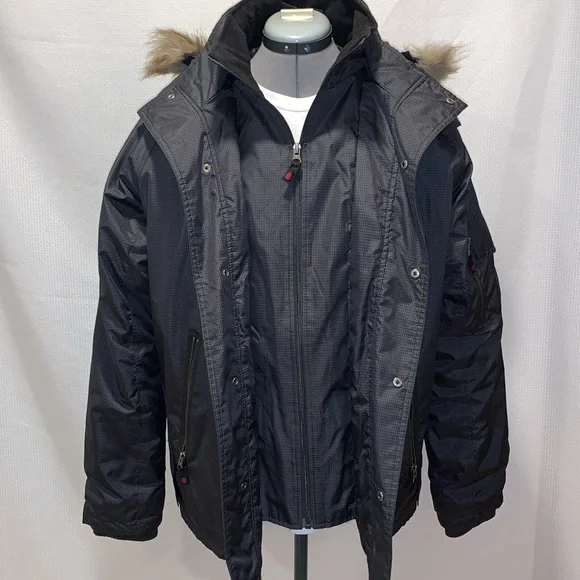 Element brand Men's winter parka carbon fiber look - Picture 2 of 10